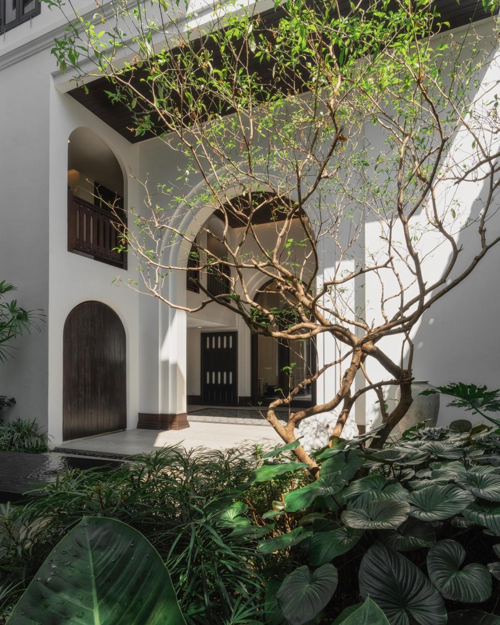 Burirattana Hotel-An Adults Only Hotel Чиангмай Экстерьер фото